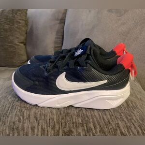 KIDS NIKE STAR RUNNERS 4 (KIDS)